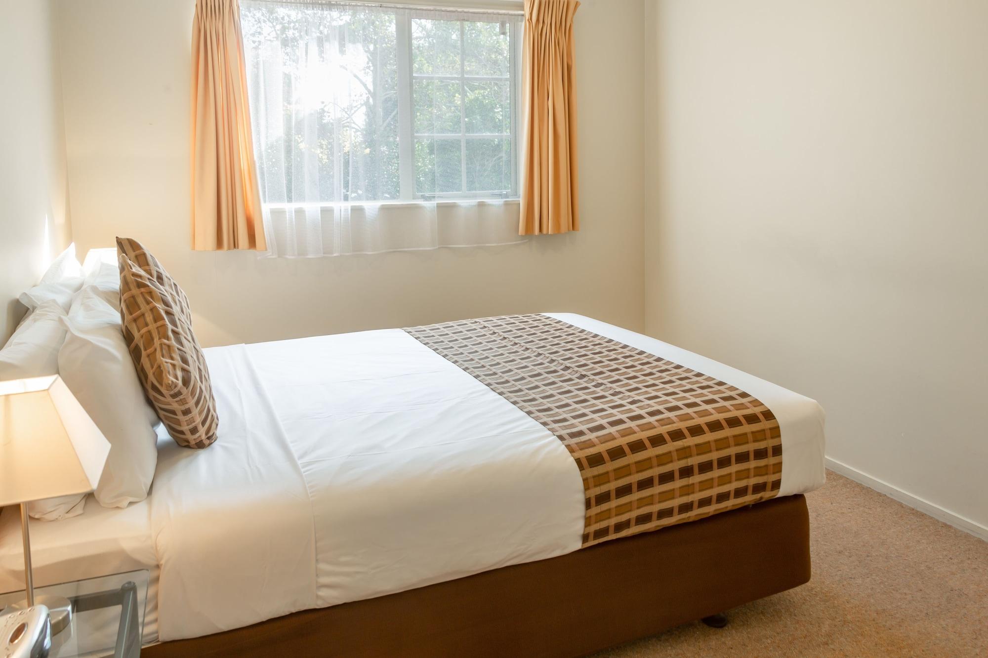 Bks Pioneer Motel Auckland Dış mekan fotoğraf