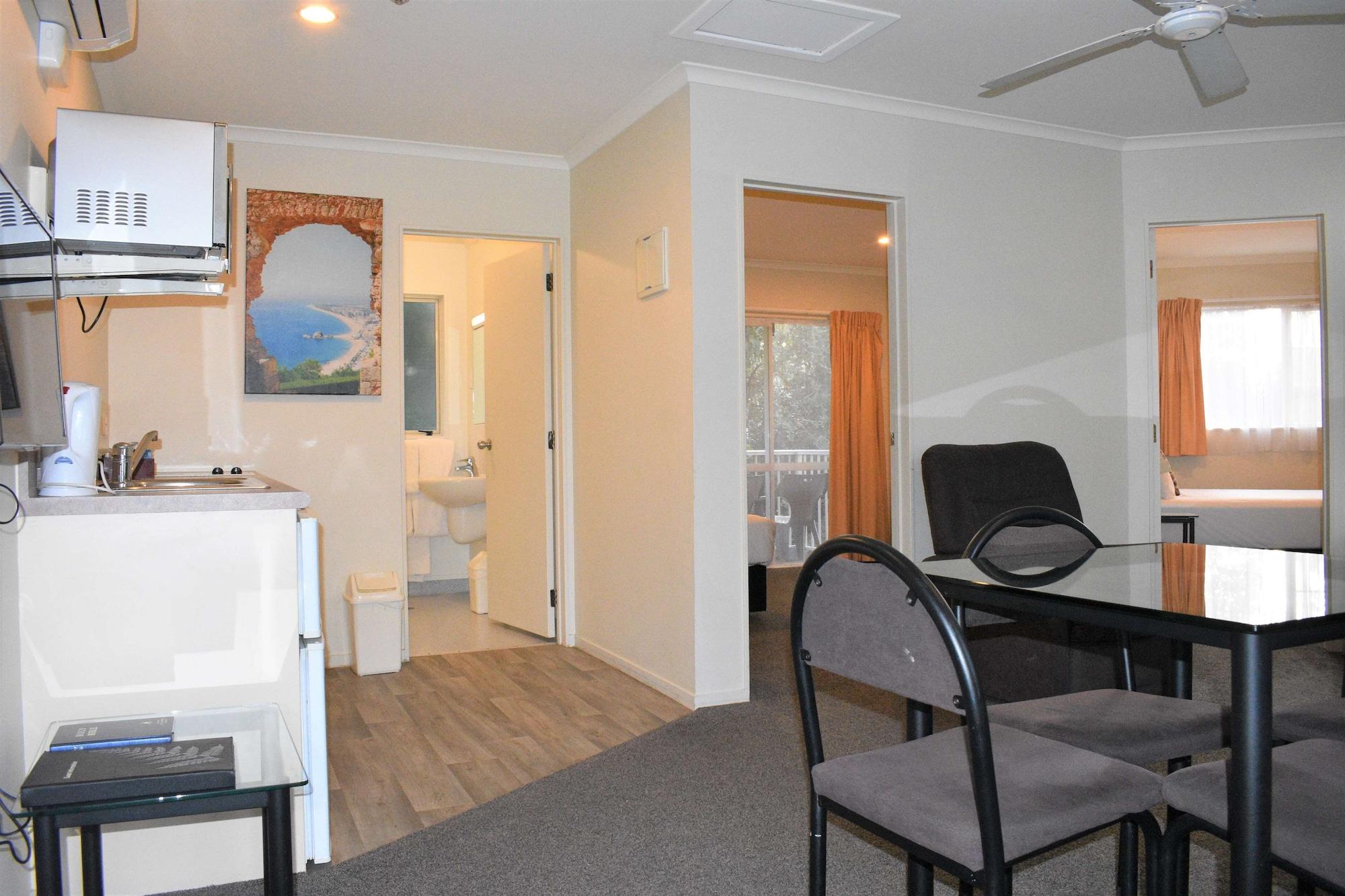 Bks Pioneer Motel Auckland Dış mekan fotoğraf