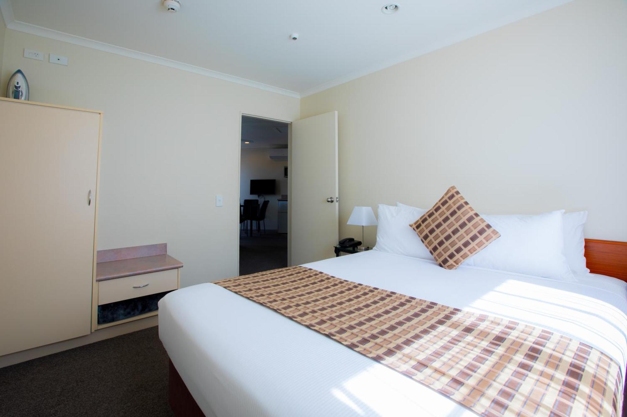 Bks Pioneer Motel Auckland Oda fotoğraf